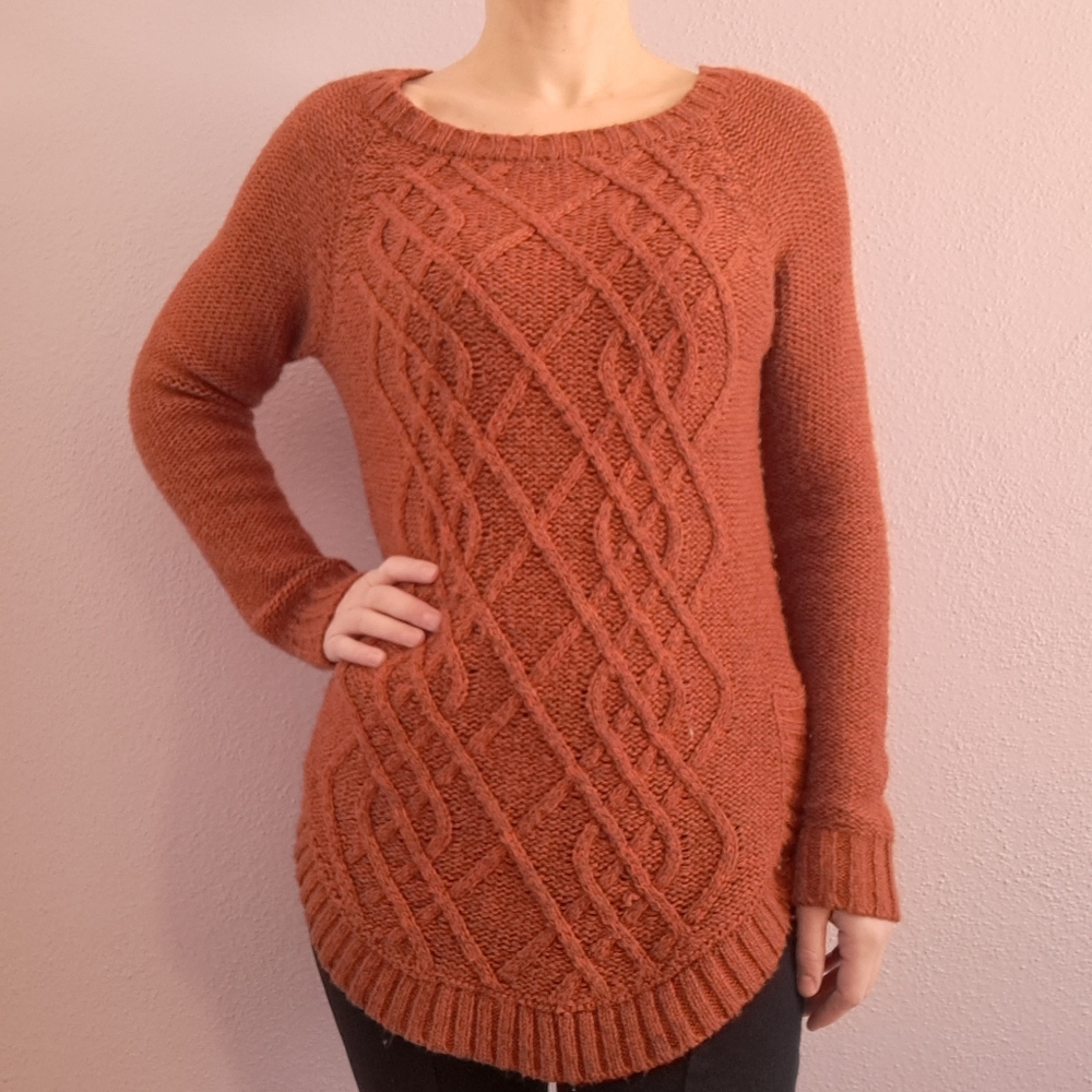 Allison Brittney Burnt Orange Tunic Sweater Women's M Curved Hem